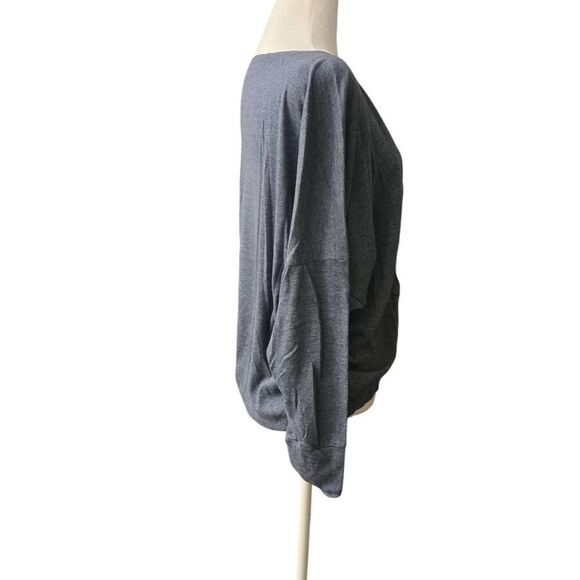 Disney Parks Women's Size XL Rhinestone Mickey Mouse Hi-Low Crop Top - Picture 3 of 7